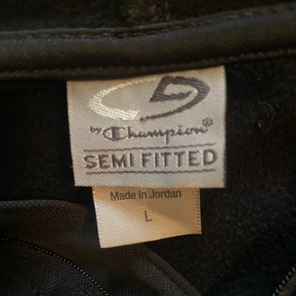 Black Semi Fitted Champion athletic Hoodie - Picture 3 of 3